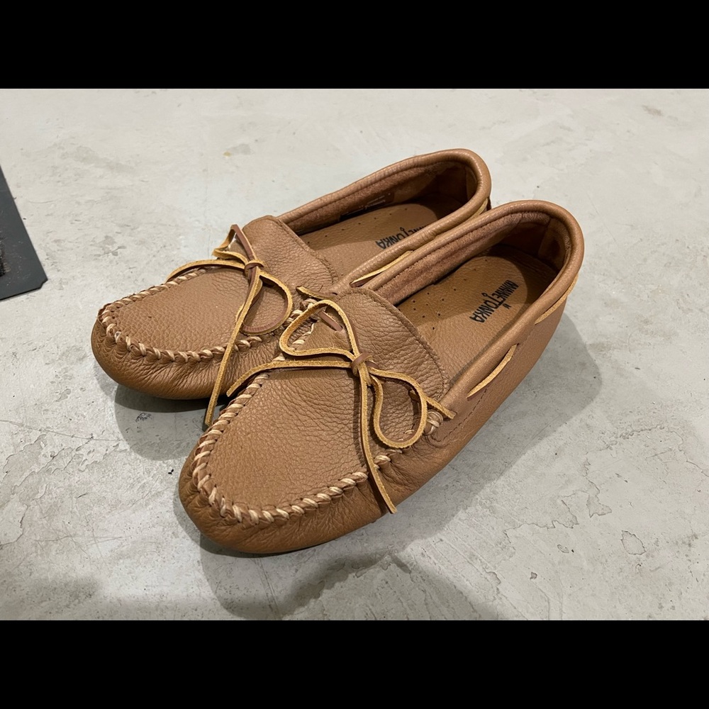 Minnetonka Moosehide Driver